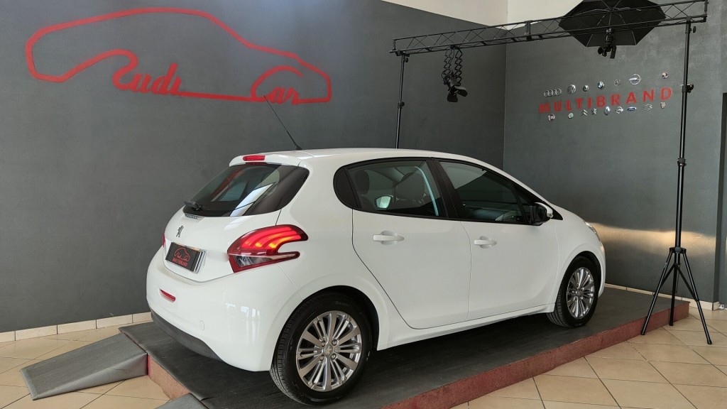 Venduta.....Peugeot 208 75 5 porte Active